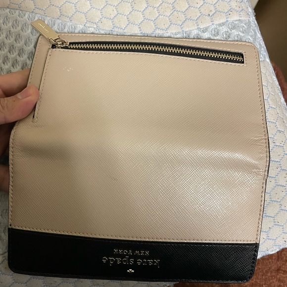 Kate Spade Wallet - Picture 3 of 3